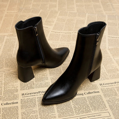 New British Style Thin and Thin Women's Boots Pointed Toe Thin Side Zipper Black Nude Boots Women