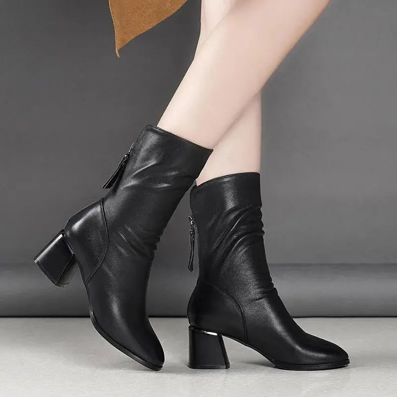 New Fashion High Heel Back Zipper Black Versatile Fashion Boots for Women External Wear Comfort Women's Boots